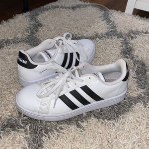 Woman’s Adidas Sneakers